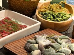 -三出山火锅(南京万象天地店)