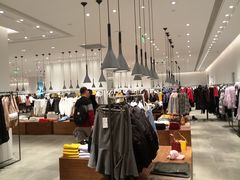-URBAN REVIVO(西安Momopark店)