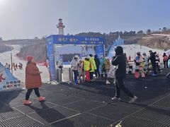 -蓟洲国际滑雪场