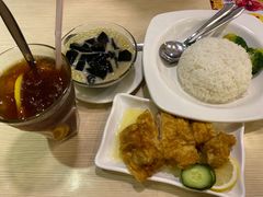 -佰搭果·广式茶餐厅(西华路店)