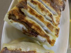 虾肉锅贴-众口斋锅贴(银泰城店)