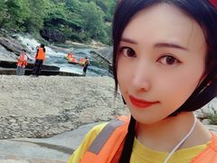 -罗田大别山峡谷漂流