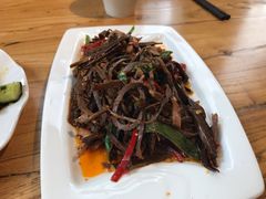 -俏湘私房菜(国贸店)
