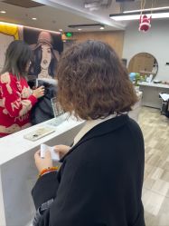 -奈川烫染Salon
