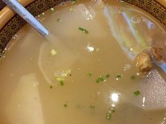 -富正毅三下锅·湘西韵味(天门山索道店)