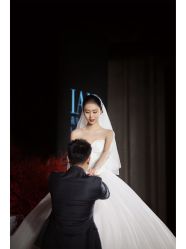 -MECCI婚礼摄影跟拍(红东方广场店)