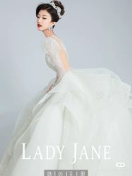 -Lady  Jane高端婚纱礼服馆