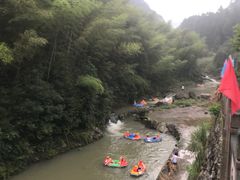 -江南大峡谷漂流