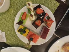 -西安绿地假日酒店
