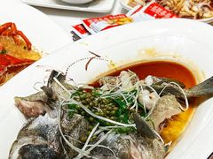 -鑫悦楼煎蟹·16年海鲜大排档