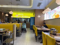 -黄记煌三汁焖锅(银盆岭万达广场店)