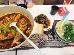 -刘姐啤酒鱼民族演艺餐厅(西街总店)