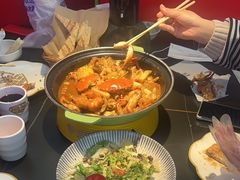 -多嘴超级肉蟹煲(中街恒隆故宫店)