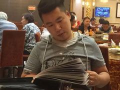 -艳阳天酒店(五里新村店)