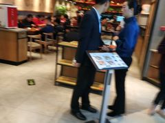 -渝是乎川渝小炒(新世界百货望京店)