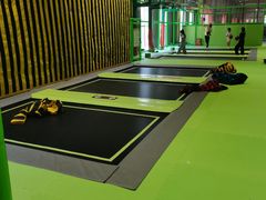 -C7城市运动空间·蹦床·健身·团建