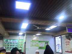 大堂-郑家包子牛肉拉面(尚勤路店)