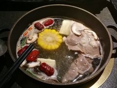 -呷哺呷哺(悦荟广场店)