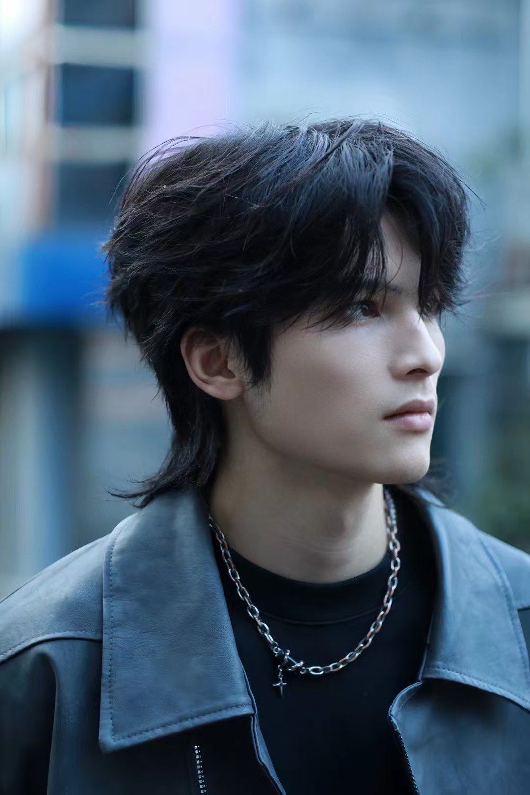 男士狼尾造型烫