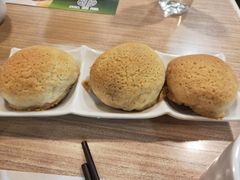 酥皮焗叉烧包-添好运点心专门店(中环IFC店)