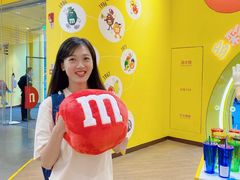 -m豆巧克力世界(上海世茂广场店)