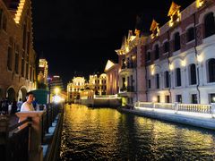 -东港音乐喷泉广场