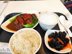 黄金烧鸭饭套餐-百事佳烧鸭牛腩(上海虹桥站店)