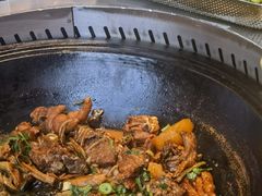 -锅老头海鲜铁锅炖