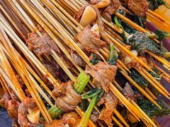 -拈签一笑黄牛肉辣卤串串
