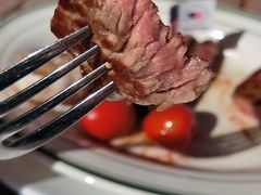 -MONICH牛排融合餐厅(和义大道购物中心店)