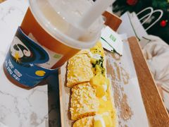 -奈雪的茶(青岛卓悦里INTOWN店)