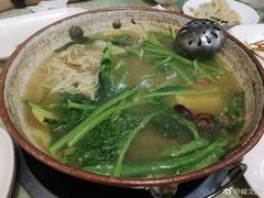 -胡记饭店(保工街店)