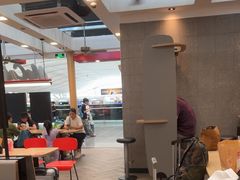 -麦当劳(深圳北站高铁店)