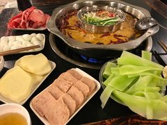 -邓莽子老火锅(中兴路总店)