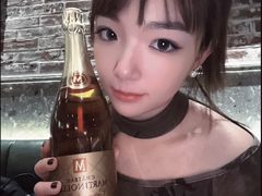 -LENBACH兰巴赫西餐啤酒坊 (中骏世界城店)