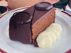 -Cafe Sacher(WIEN)