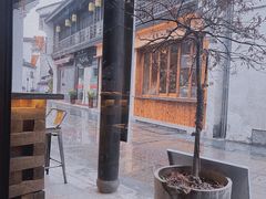 -Metal hands·铁手咖啡