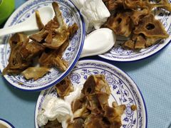 -马尔龙新疆饭店·清真(瑞景店)