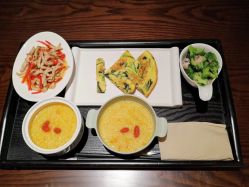 -阁涞玛尊月月子会所(温江店)