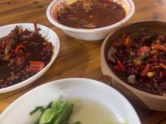 -老三样·美食研究中心(世贸路店)