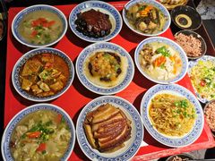 -蓝田九大碗民俗食府(蓝田店)