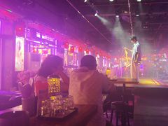 -喜鹊音乐酒馆(西街店)