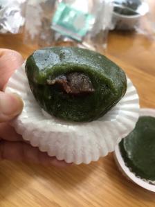 泸溪河桃酥(浦口江北天街店)-"我是来点评青团的 因为好吃的青团不是