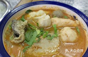Satay Broth Five-Treasure Fish Ball Noodles