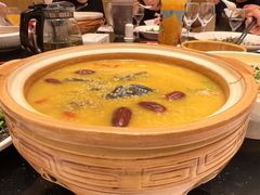 -香山湖家家宴(中山陵店)
