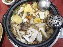 -菌之家·专业纯野生菌火锅·特色炒菌
