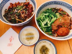 -沪西老弄堂面馆(定西路店)