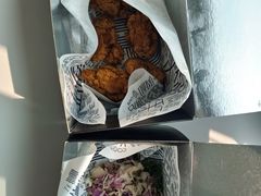 -TRIPS BURGER(大钟寺店)