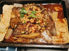 -蚝美人·生蚝海鲜烧烤(茶花园店)