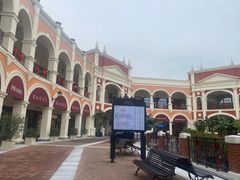 -佛罗伦萨小镇广佛名品奥特莱斯(疏港路店)